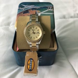 New in box Fossil gold & silver ladies watch.